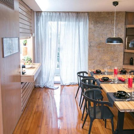 One-Of-A-Kind Athens Riviera Apartment Ngoại thất bức ảnh