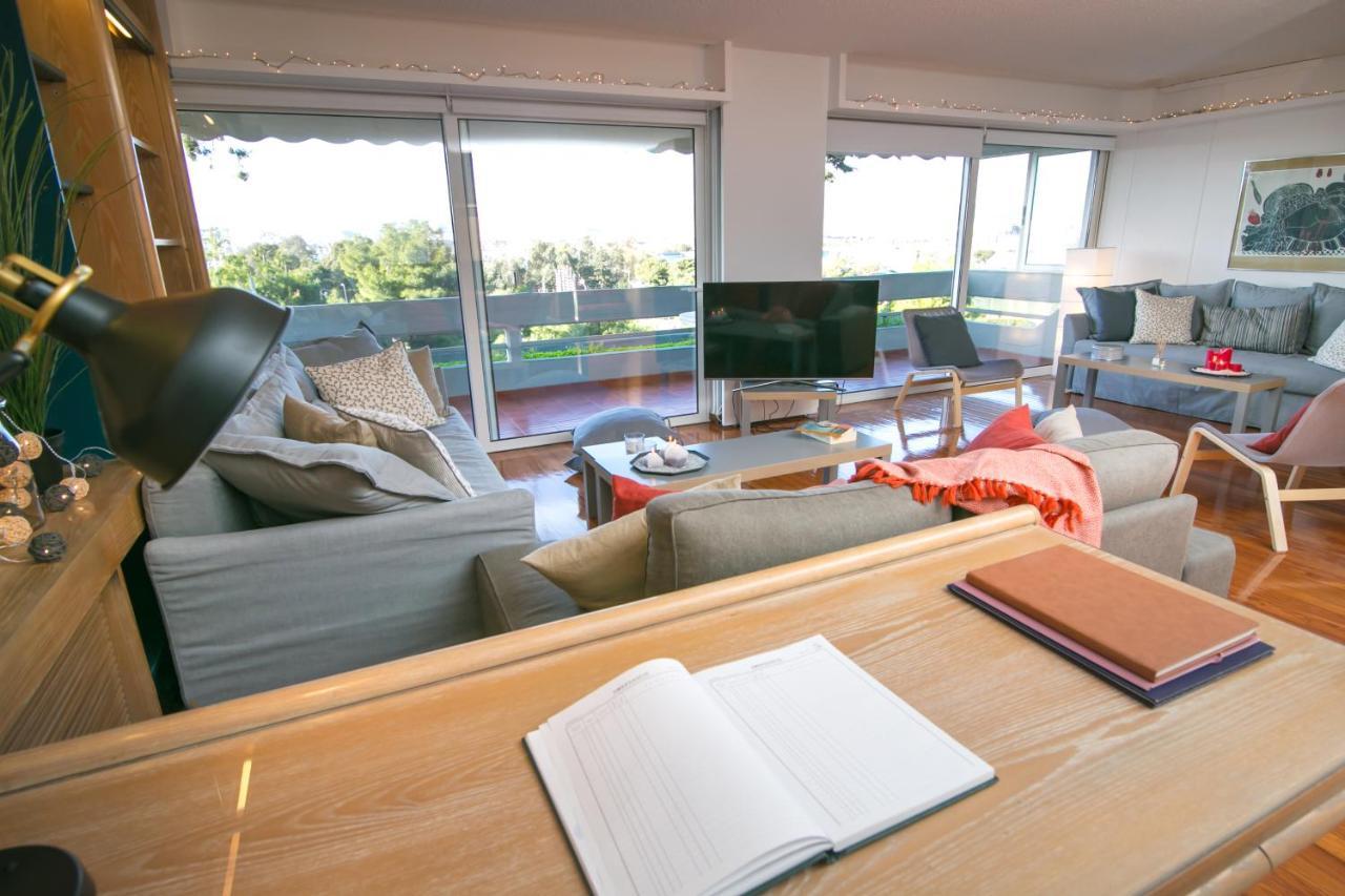 One-Of-A-Kind Athens Riviera Apartment Ngoại thất bức ảnh