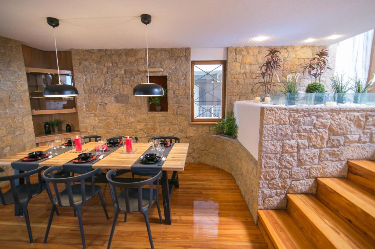 One-Of-A-Kind Athens Riviera Apartment Ngoại thất bức ảnh